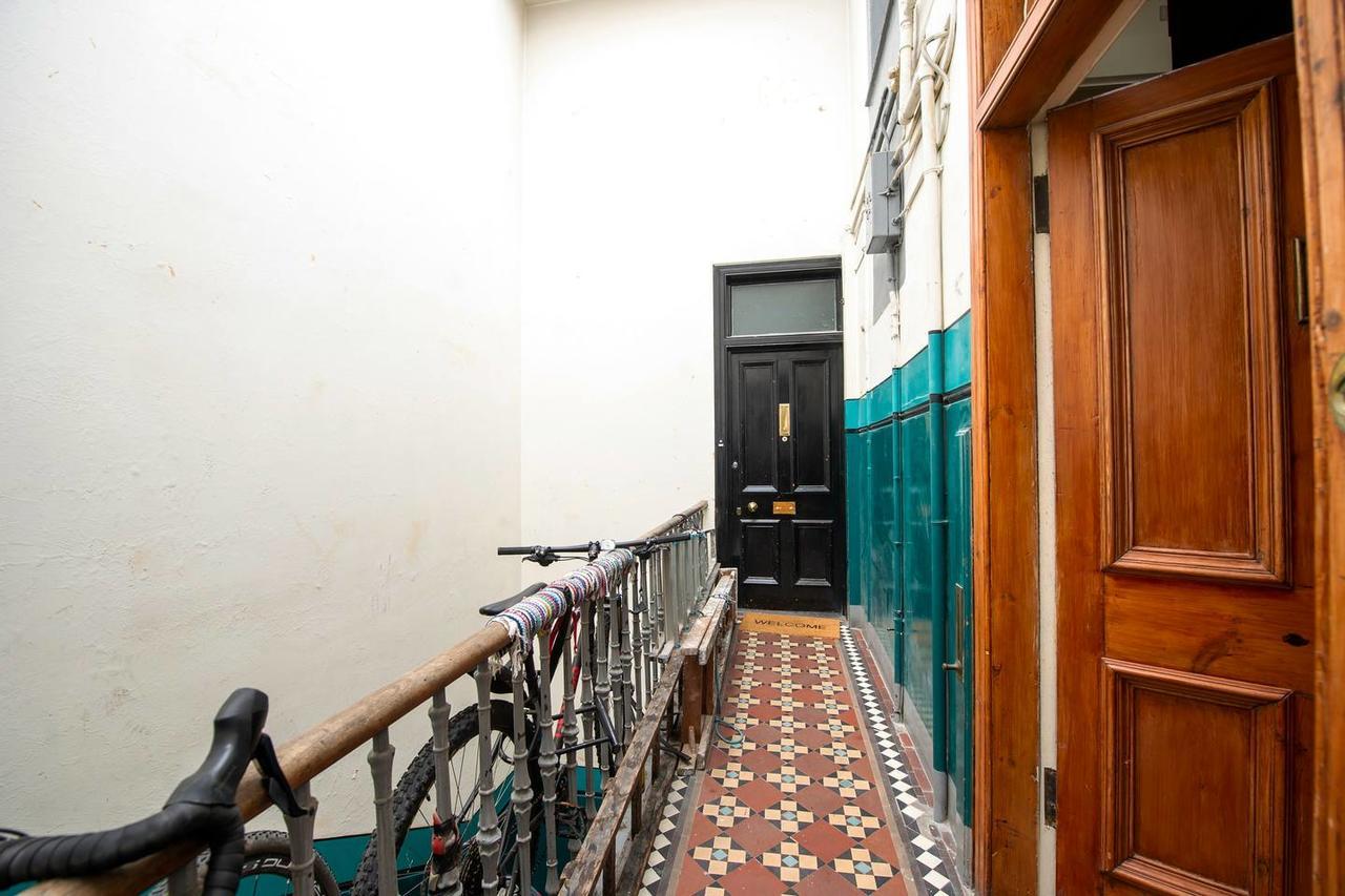Bright With Stunning Views Appartement Edinburgh
