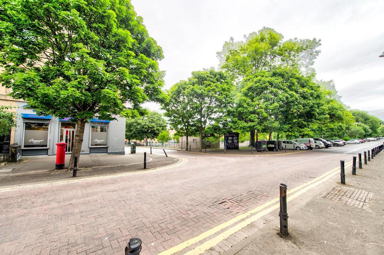 Bright With Stunning Views Appartement Edinburgh